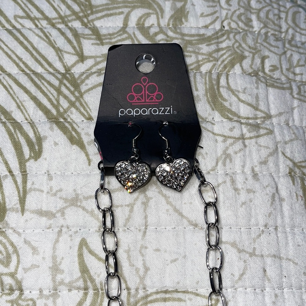 Paparazzi - Earring & Necklace Set